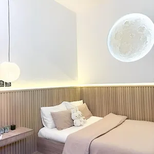 Inn Nhat Quang House